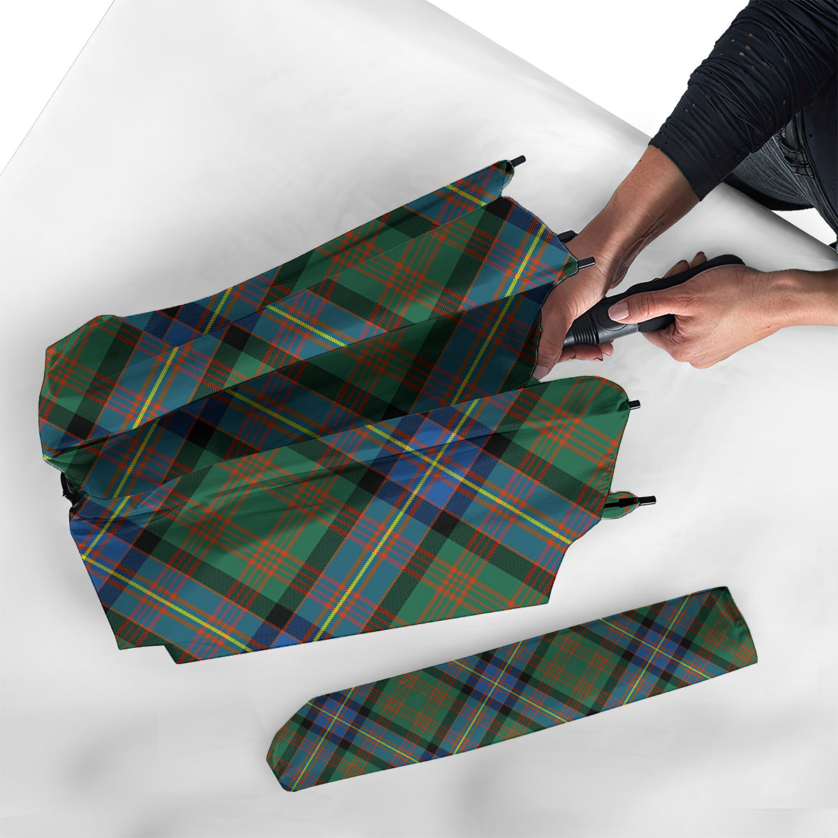 Cochrane Ancient Tartan Umbrella - Tartanvibesclothing