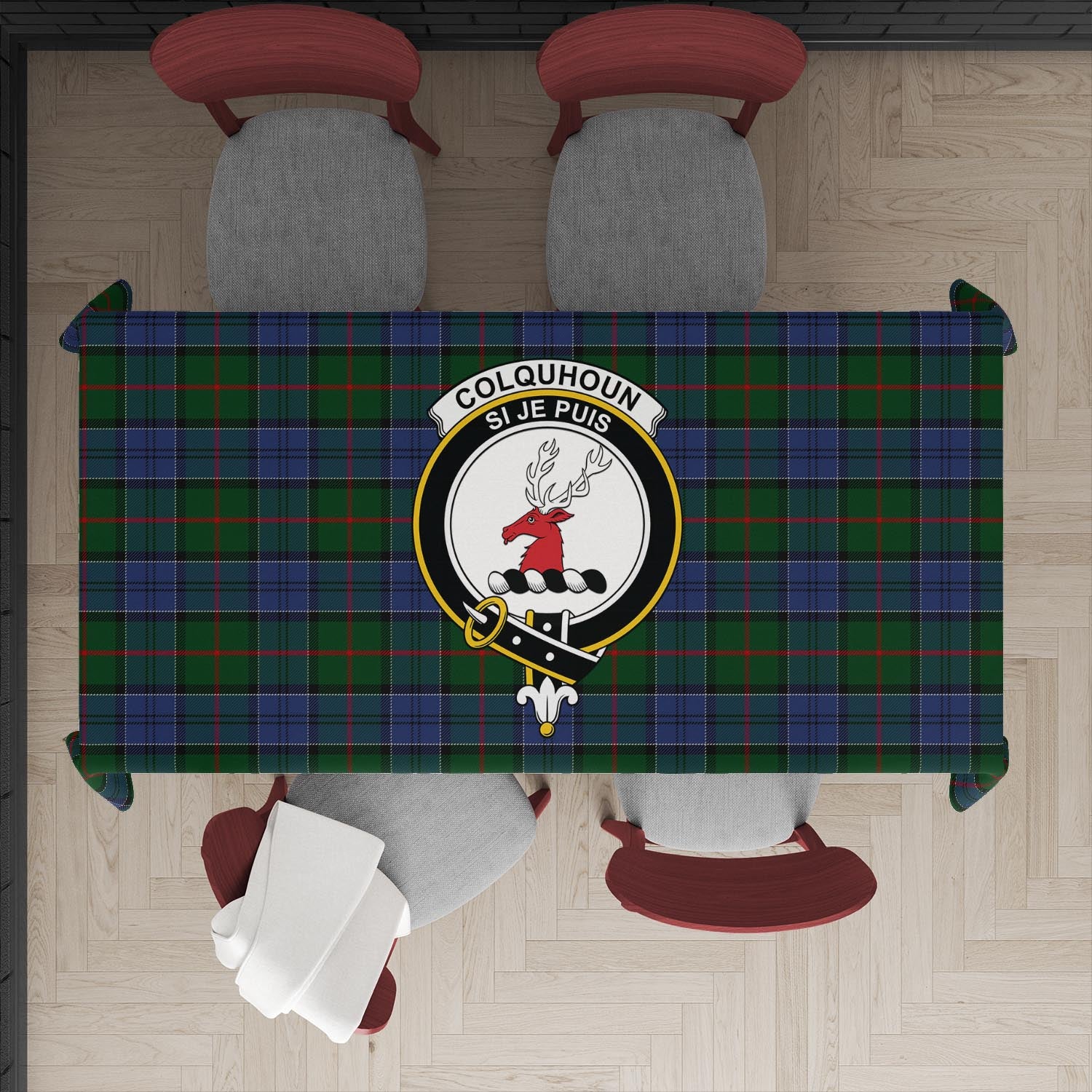 colquhoun-tatan-tablecloth-with-family-crest