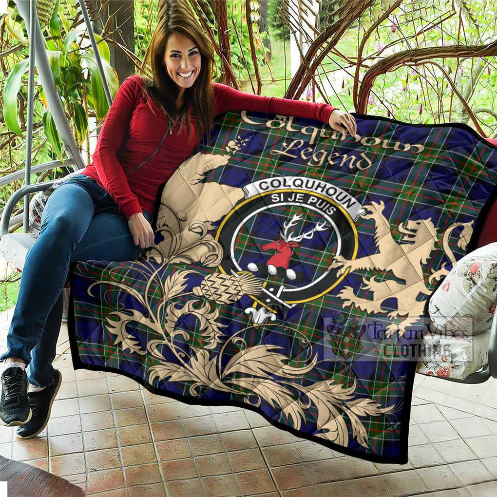 Tartan Vibes Clothing Colquhoun Tartan Quilt with Family Crest and Scottish Symbol Style