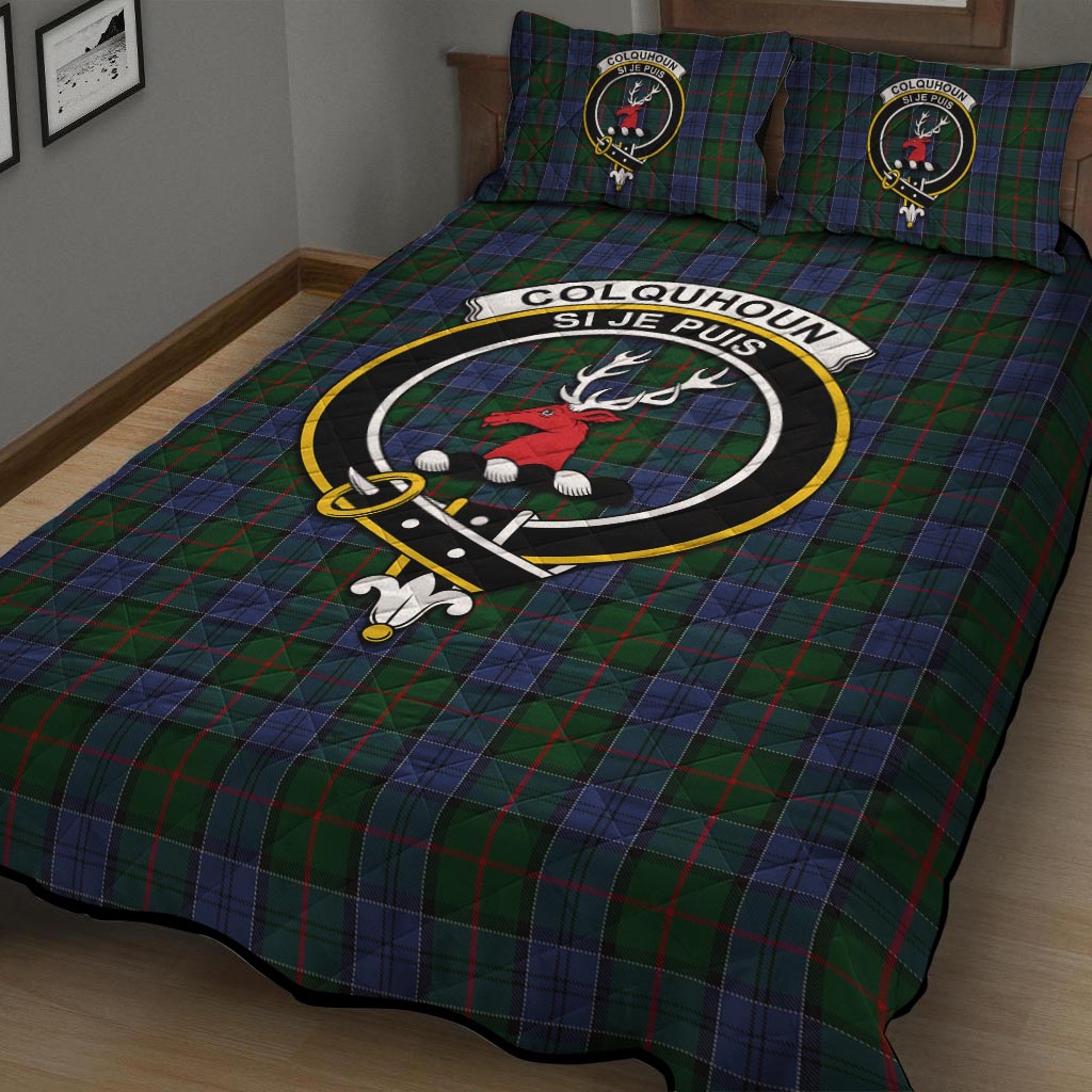 Colquhoun Tartan Quilt Bed Set with Family Crest - Tartan Vibes Clothing