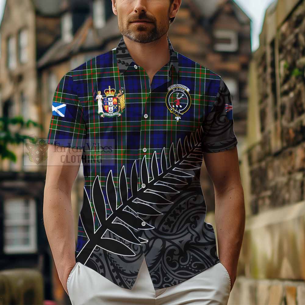 Tartan Vibes Clothing Colquhoun Crest Tartan Short Sleeve Button Shirt with New Zealand Silver Fern Half Style