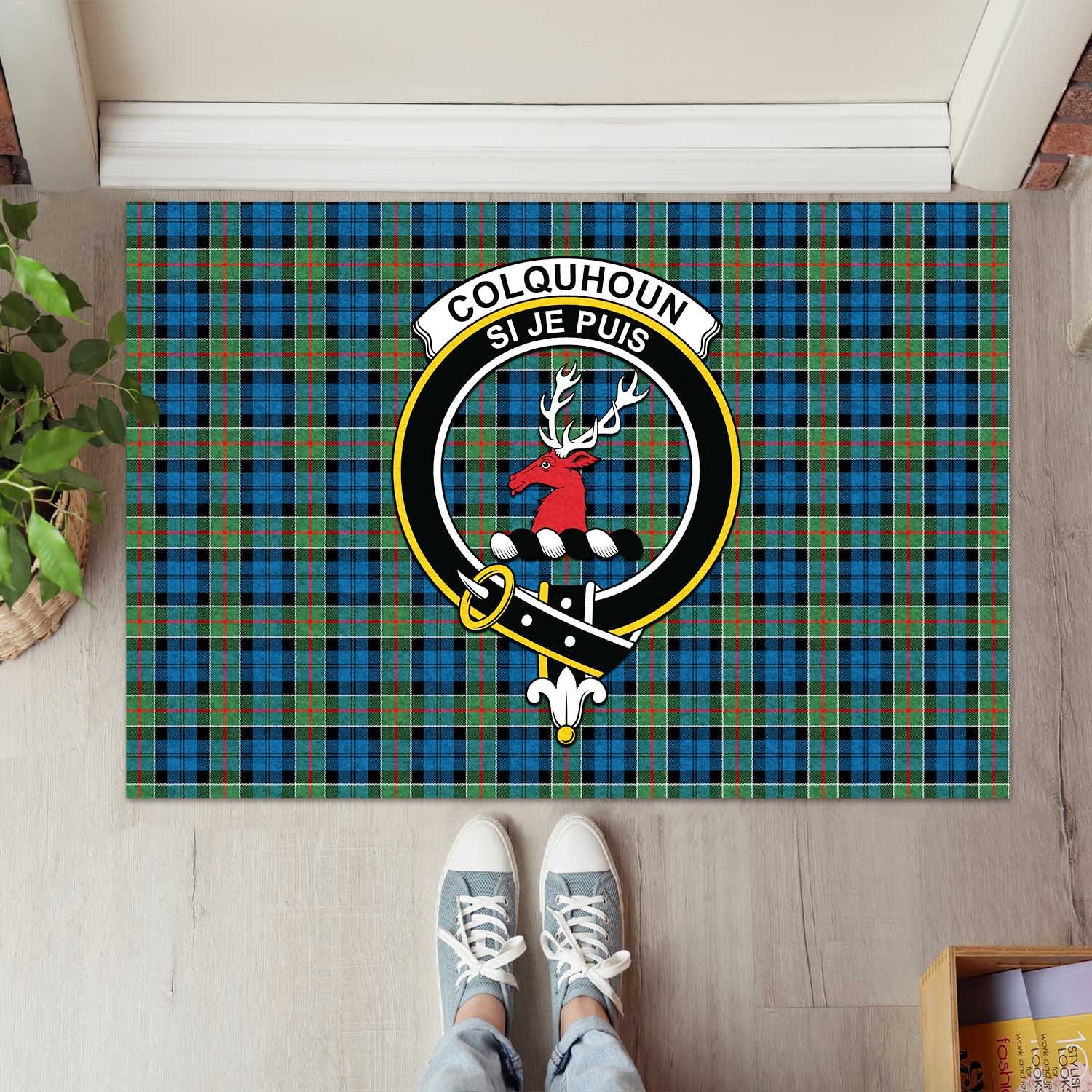 Colquhoun Ancient Tartan Door Mat with Family Crest - Tartanvibesclothing