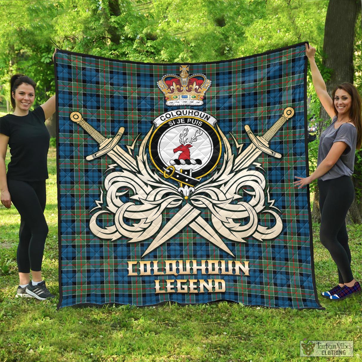 Tartan Vibes Clothing Colquhoun Ancient Tartan Quilt with Clan Crest and the Golden Sword of Courageous Legacy