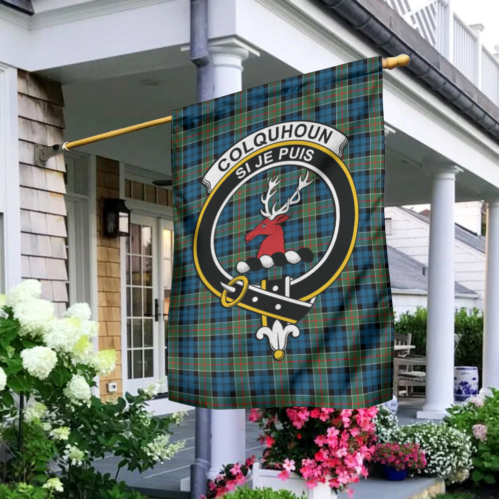 Colquhoun Ancient Tartan Flag with Family Crest - Tartan Vibes Clothing