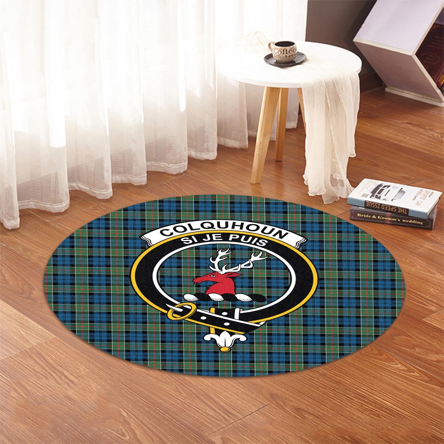 Colquhoun Ancient Tartan Round Rug with Family Crest - Tartanvibesclothing