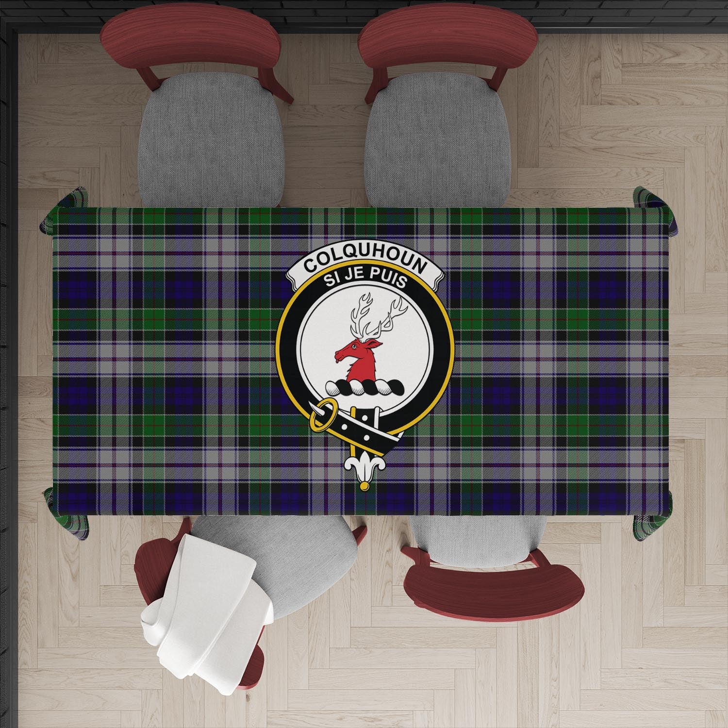 colquhoun-dress-tatan-tablecloth-with-family-crest