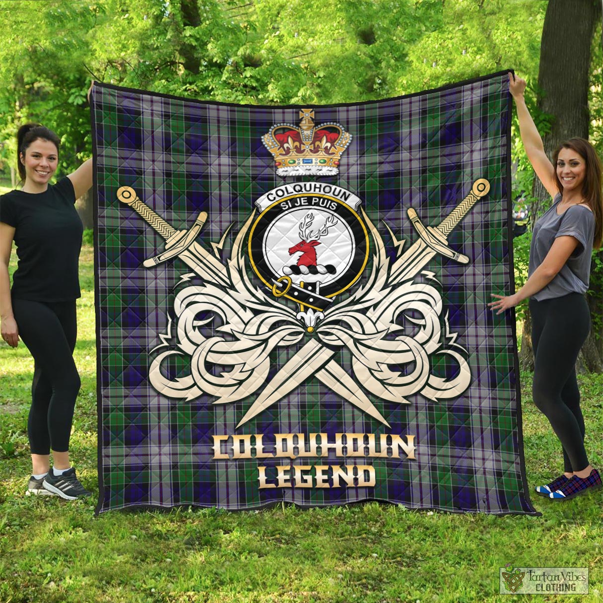 Tartan Vibes Clothing Colquhoun Dress Tartan Quilt with Clan Crest and the Golden Sword of Courageous Legacy