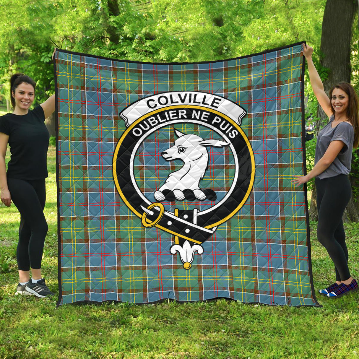 colville-tartan-quilt-with-family-crest