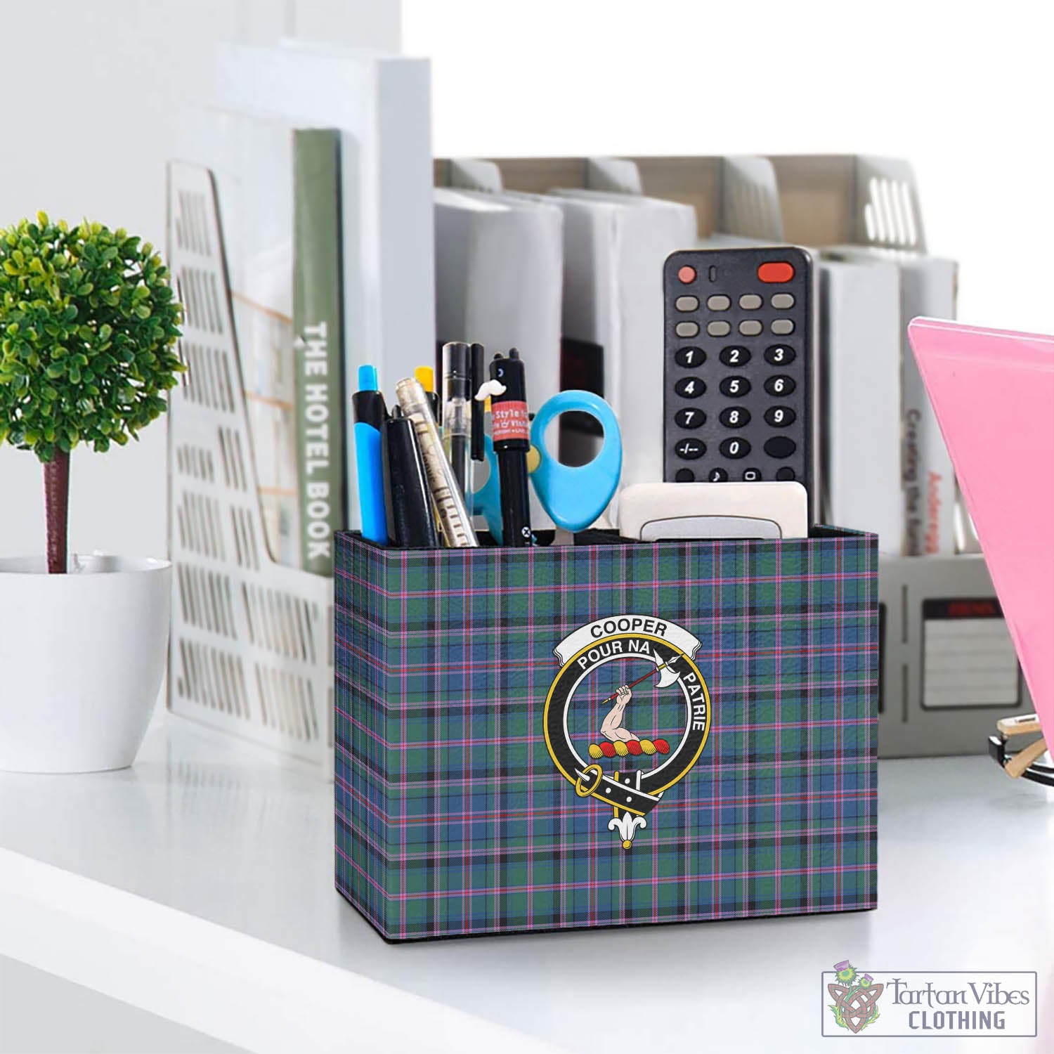 Tartan Vibes Clothing Cooper Tartan Pen Holder with Family Crest