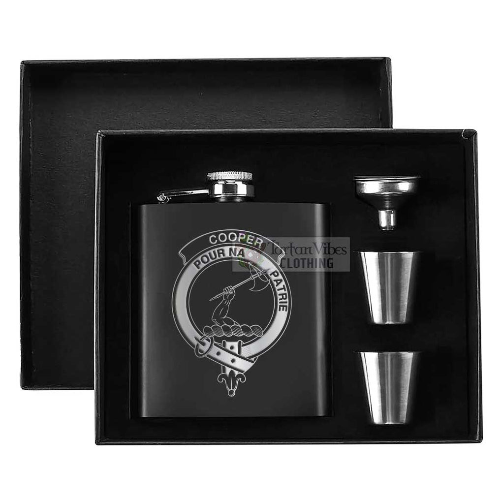 Tartan Vibes Clothing Cooper Crest Hip Flask Set 7oz Black Stainless Steel with A Gift Box