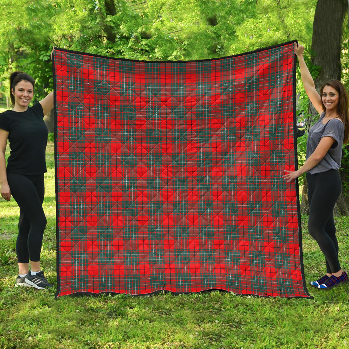 cumming-modern-tartan-quilt