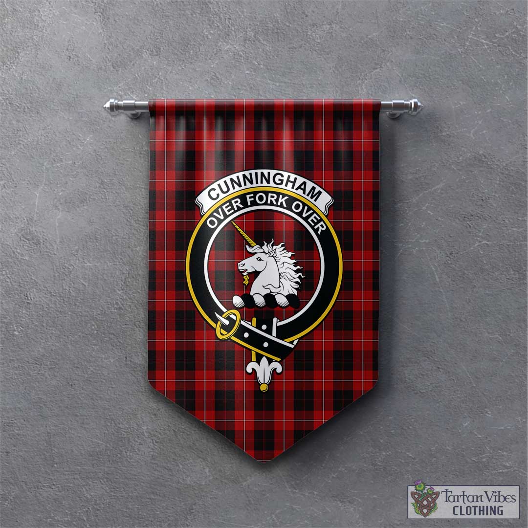 Tartan Vibes Clothing Cunningham Tartan Gonfalon, Tartan Banner with Family Crest