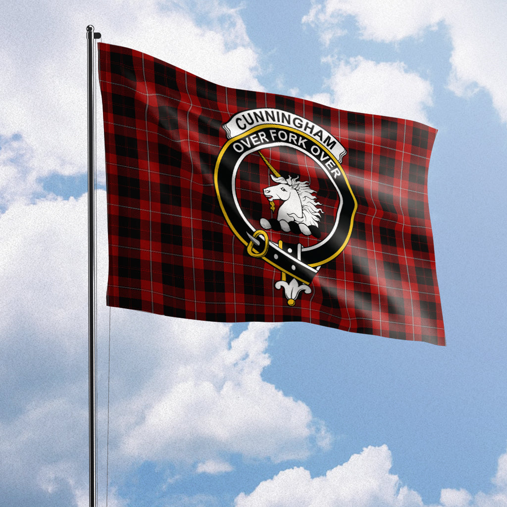 cunningham-tartan-flag-with-family-crest