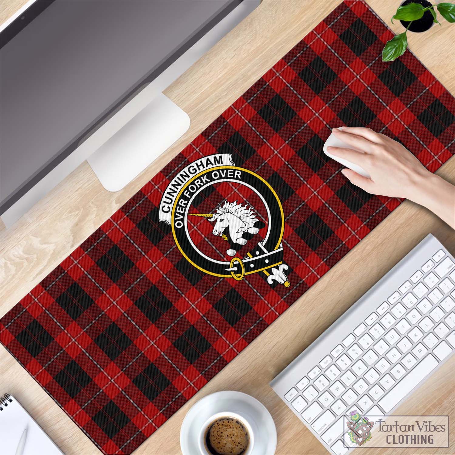 Tartan Vibes Clothing Cunningham Tartan Mouse Pad with Family Crest