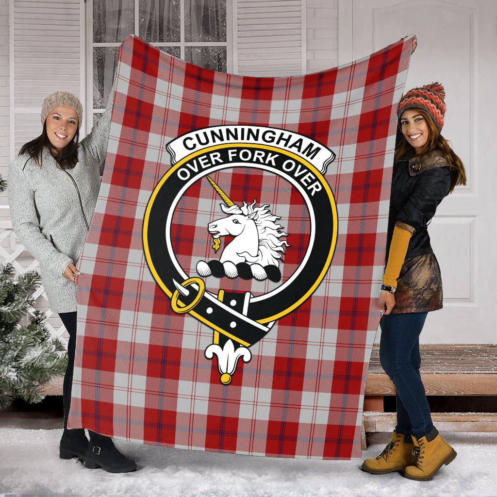 cunningham-dress-tartab-blanket-with-family-crest