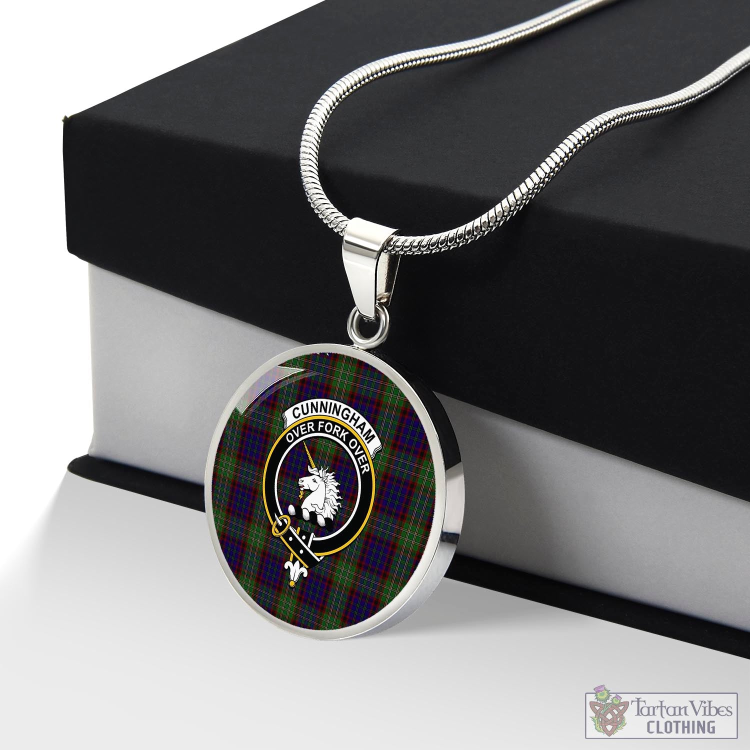 Tartan Vibes Clothing Cunningham Hunting Tartan Circle Necklace with Family Crest