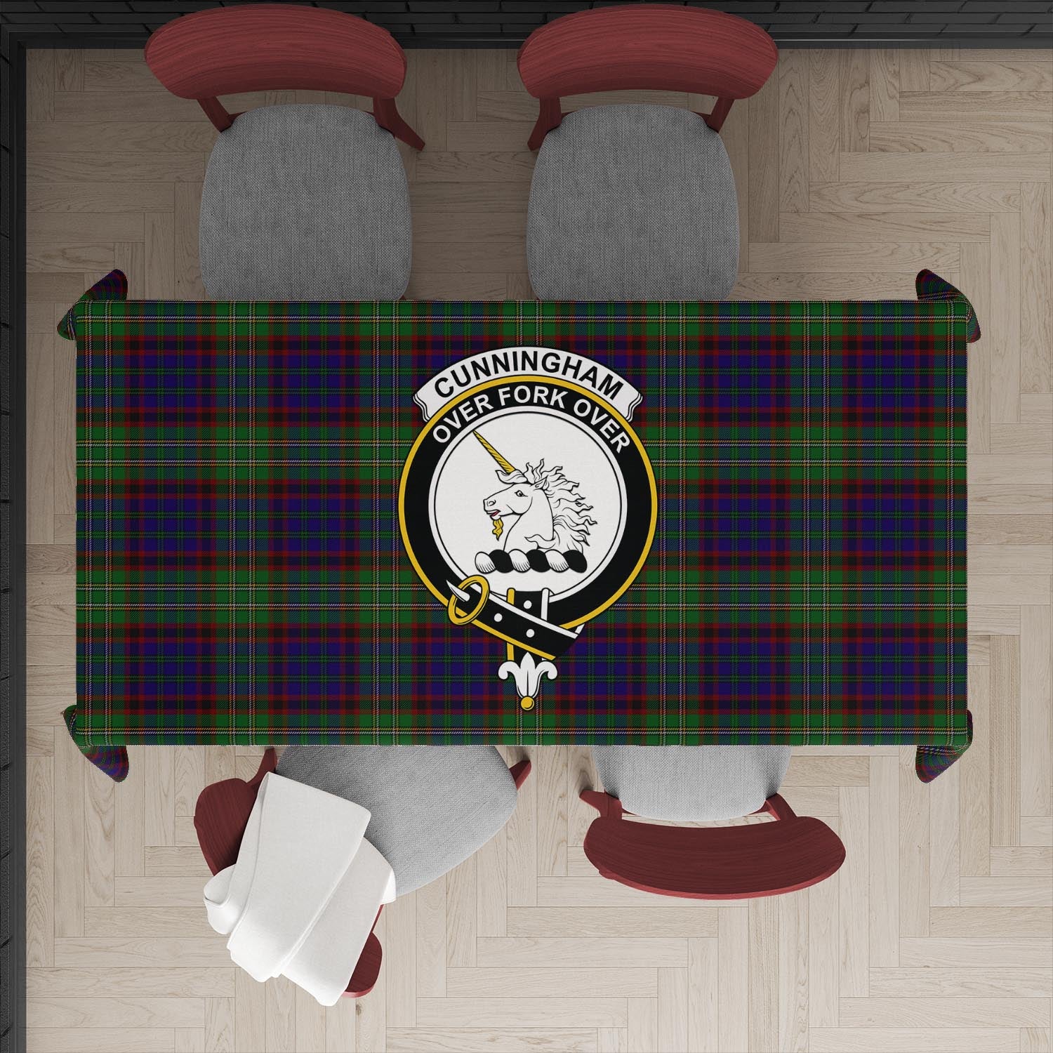 cunningham-hunting-tatan-tablecloth-with-family-crest