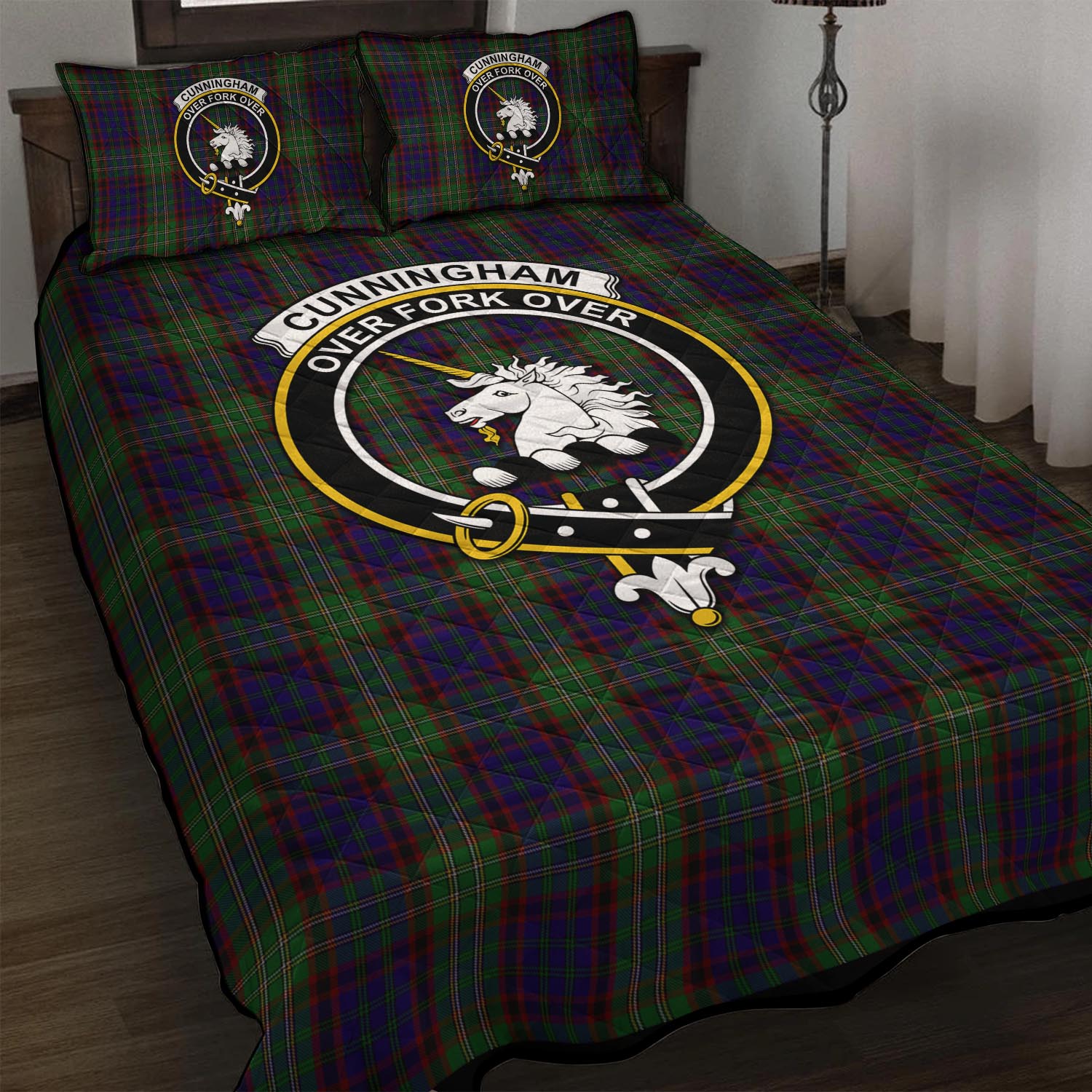 Cunningham Hunting Tartan Quilt Bed Set with Family Crest - Tartan Vibes Clothing