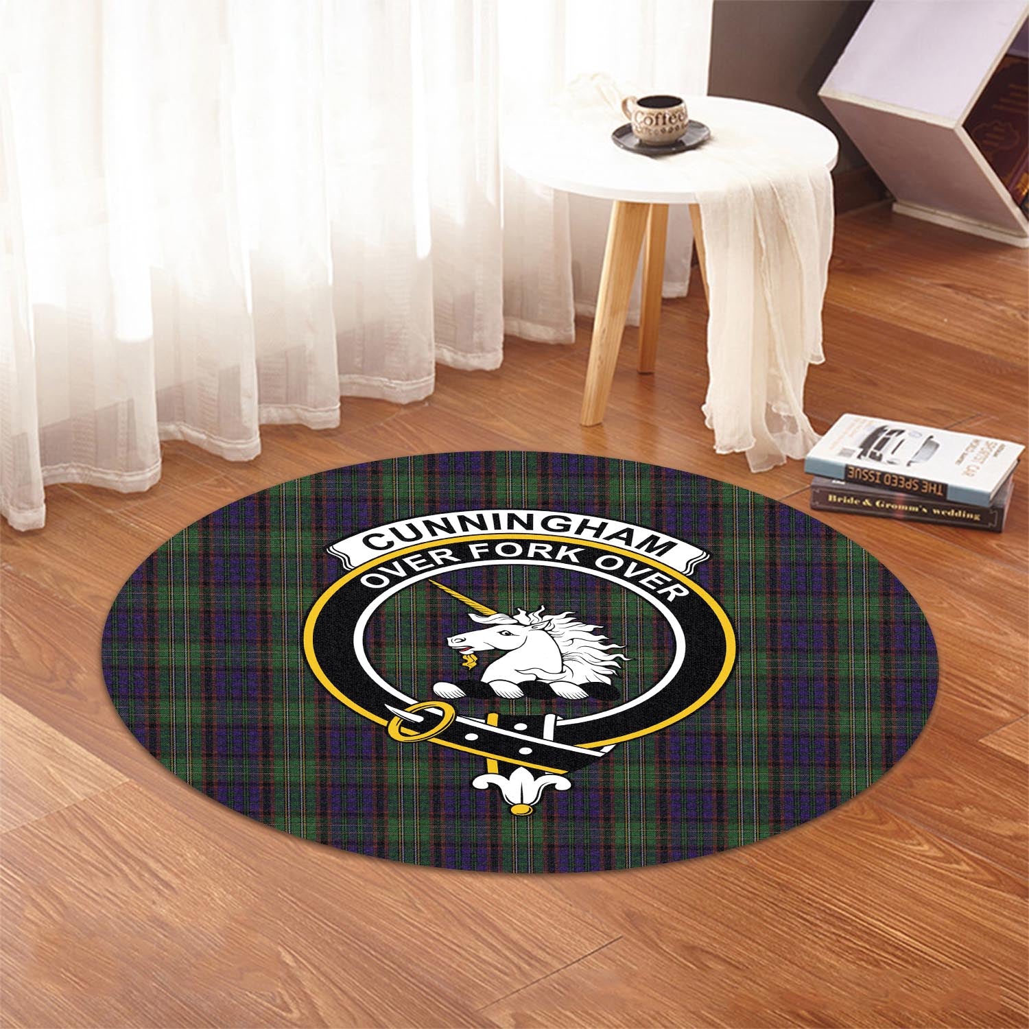 Cunningham Hunting Tartan Round Rug with Family Crest - Tartanvibesclothing