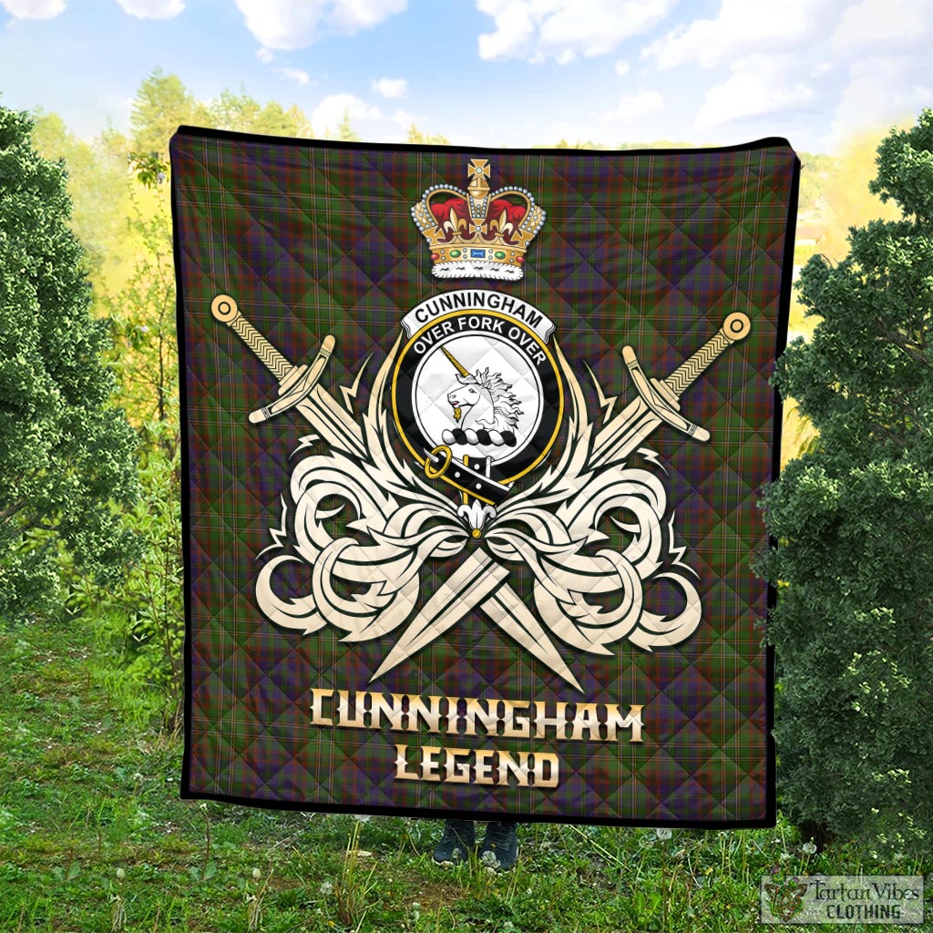 Tartan Vibes Clothing Cunningham Hunting Modern Tartan Quilt with Clan Crest and the Golden Sword of Courageous Legacy