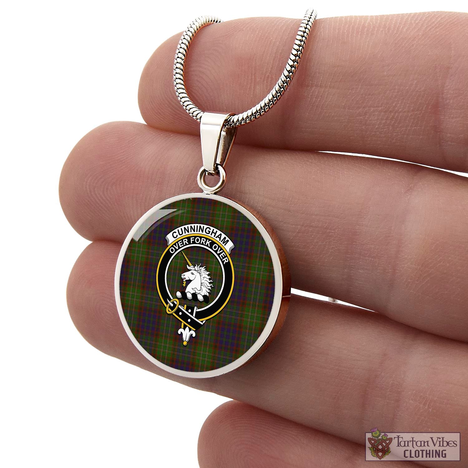 Tartan Vibes Clothing Cunningham Hunting Modern Tartan Circle Necklace with Family Crest