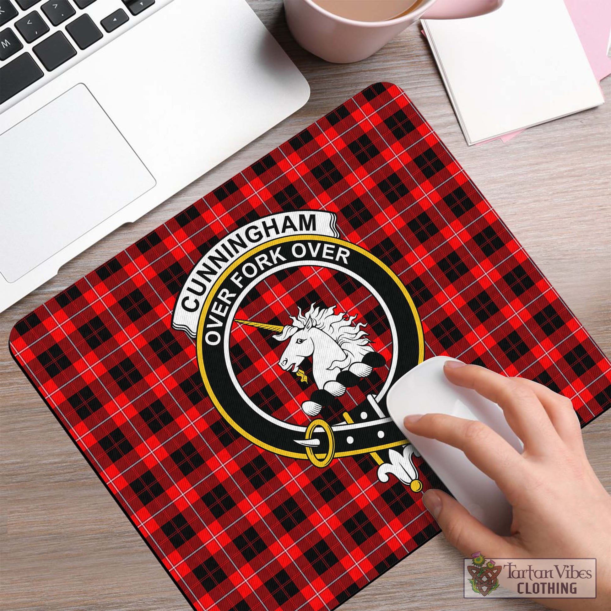 Tartan Vibes Clothing Cunningham Modern Tartan Mouse Pad with Family Crest