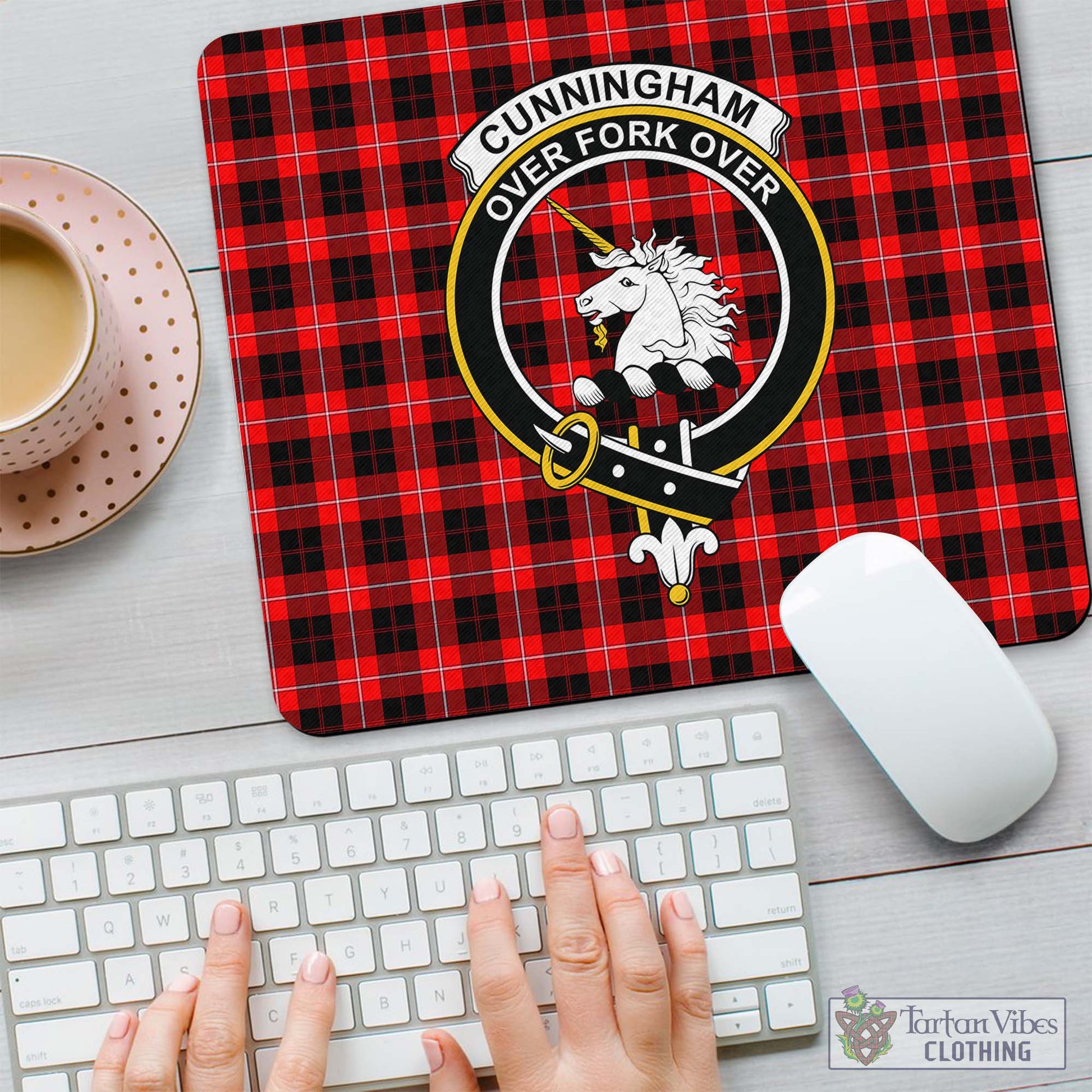 Tartan Vibes Clothing Cunningham Modern Tartan Mouse Pad with Family Crest