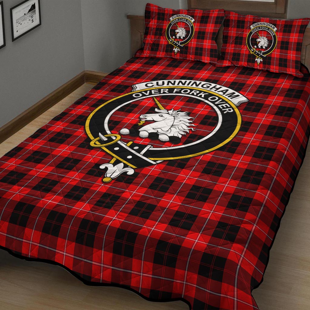 Cunningham Modern Tartan Quilt Bed Set with Family Crest - Tartan Vibes Clothing