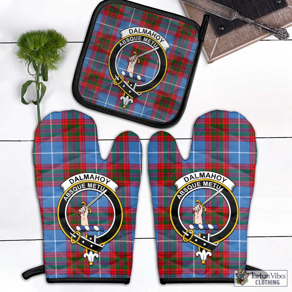 Dalmahoy Tartan Combo Oven Mitt & Pot-Holder with Family Crest Combo 1 Oven Mitt & 1 Pot-Holder Black - Tartan Vibes Clothing