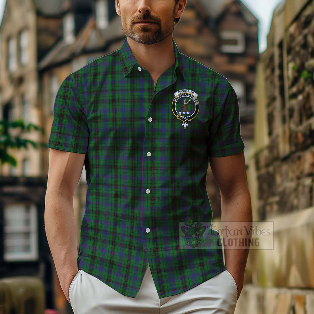 Tartan Vibes Clothing Davidson Tartan Short Sleeve Button Shirt with Family Crest and Bearded Skull Holding Bottles of Whiskey