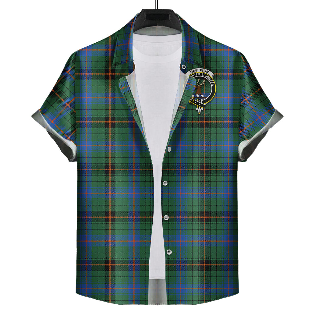 davidson-ancient-tartan-short-sleeve-button-down-shirt-with-family-crest