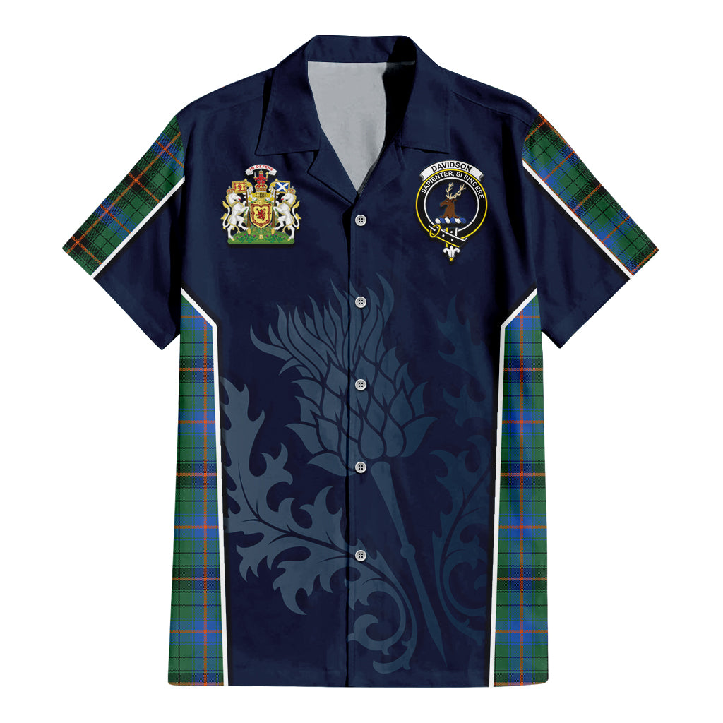 Tartan Vibes Clothing Davidson Ancient Tartan Short Sleeve Button Up Shirt with Family Crest and Scottish Thistle Vibes Sport Style