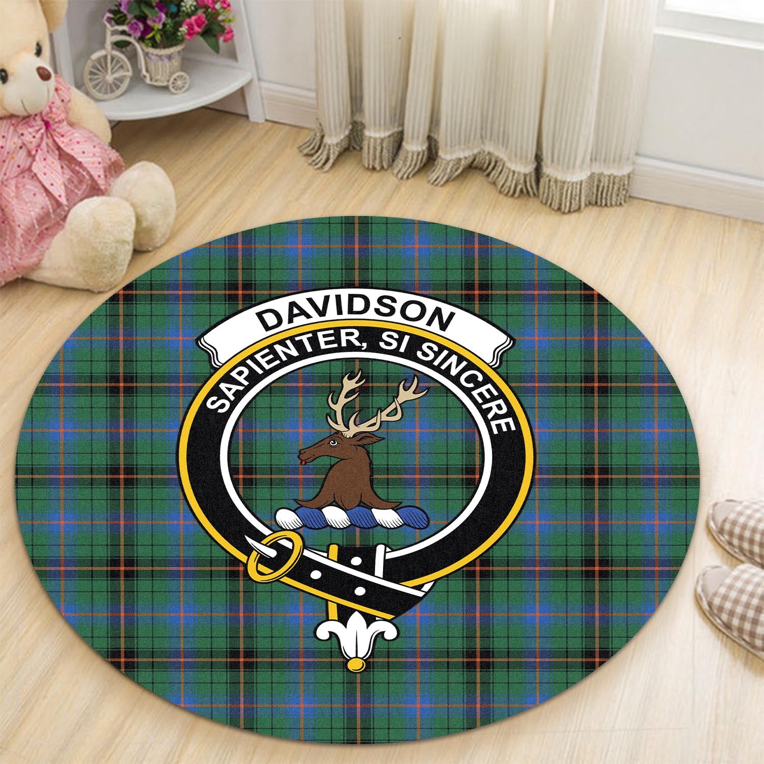 Davidson Ancient Tartan Round Rug with Family Crest - Tartanvibesclothing