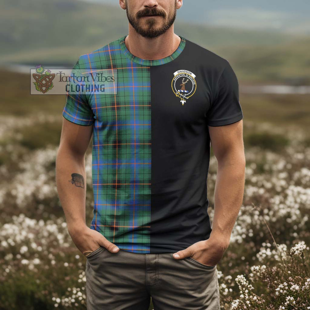 Davidson Ancient Tartan T-Shirt with Family Crest and Half Of Me Style - Tartanvibesclothing Shop