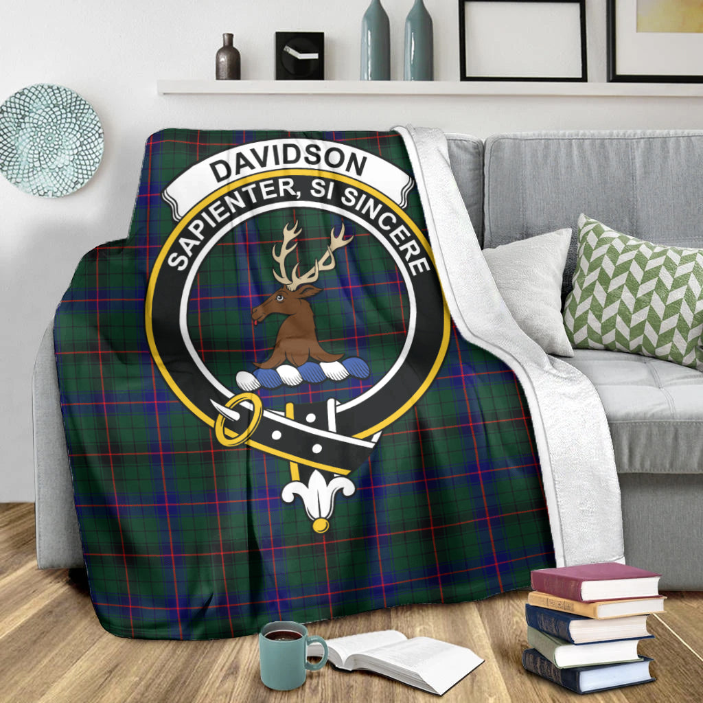 davidson-modern-tartab-blanket-with-family-crest