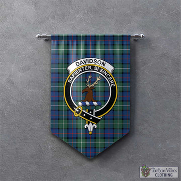 Davidson of Tulloch Tartan Gonfalon, Tartan Banner with Family Crest