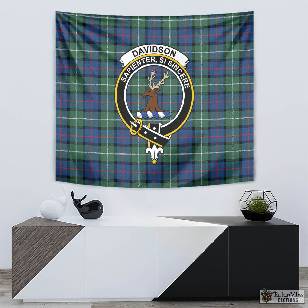 Tartan Vibes Clothing Davidson of Tulloch Tartan Tapestry Wall Hanging and Home Decor for Room with Family Crest