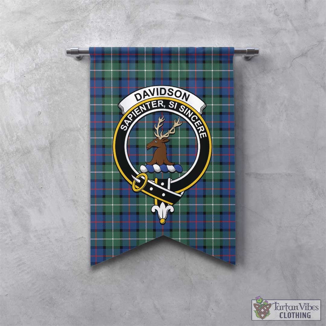 Tartan Vibes Clothing Davidson of Tulloch Tartan Gonfalon, Tartan Banner with Family Crest