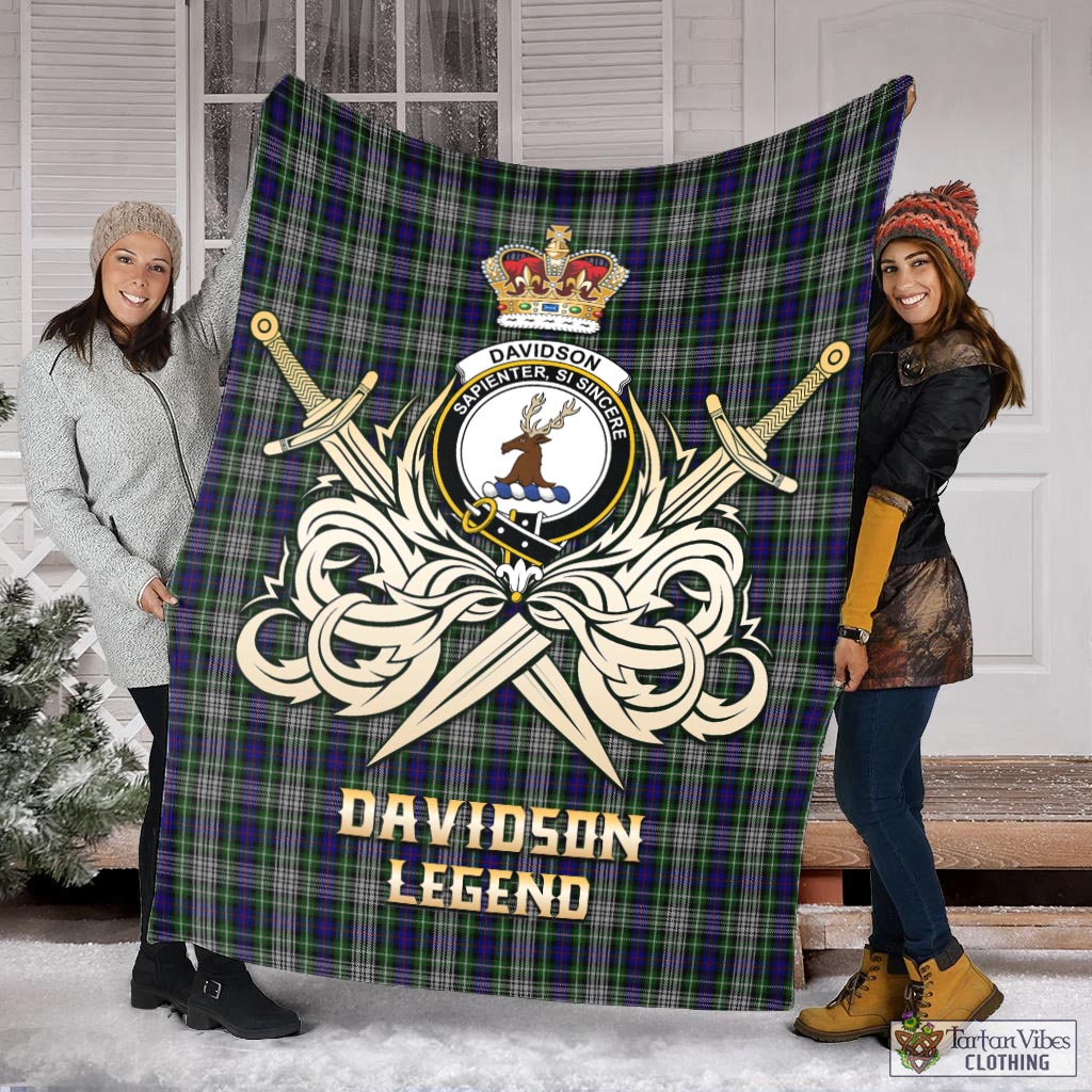 Tartan Vibes Clothing Davidson of Tulloch Dress Tartan Blanket with Clan Crest and the Golden Sword of Courageous Legacy