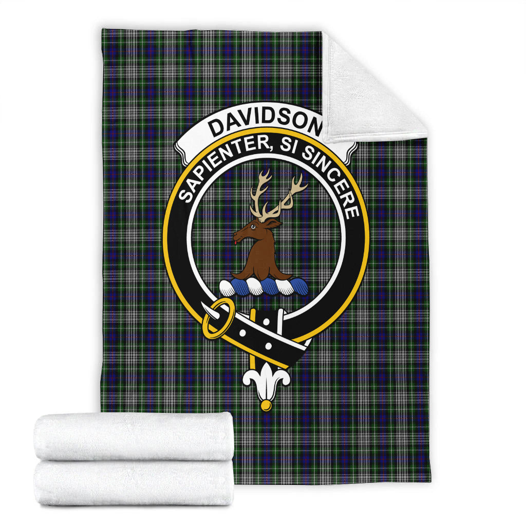 davidson-of-tulloch-dress-tartab-blanket-with-family-crest