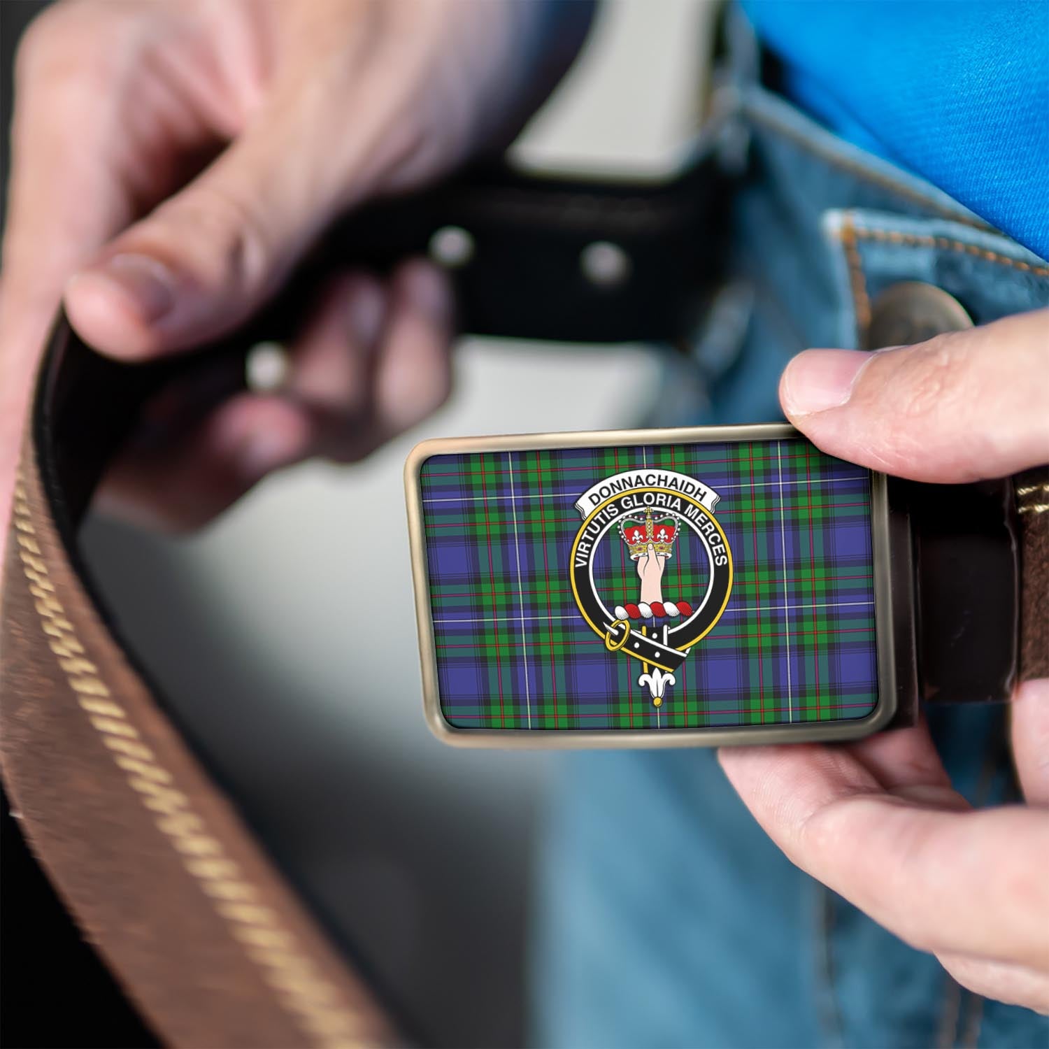 Donnachaidh Tartan Belt Buckles with Family Crest - Tartanvibesclothing