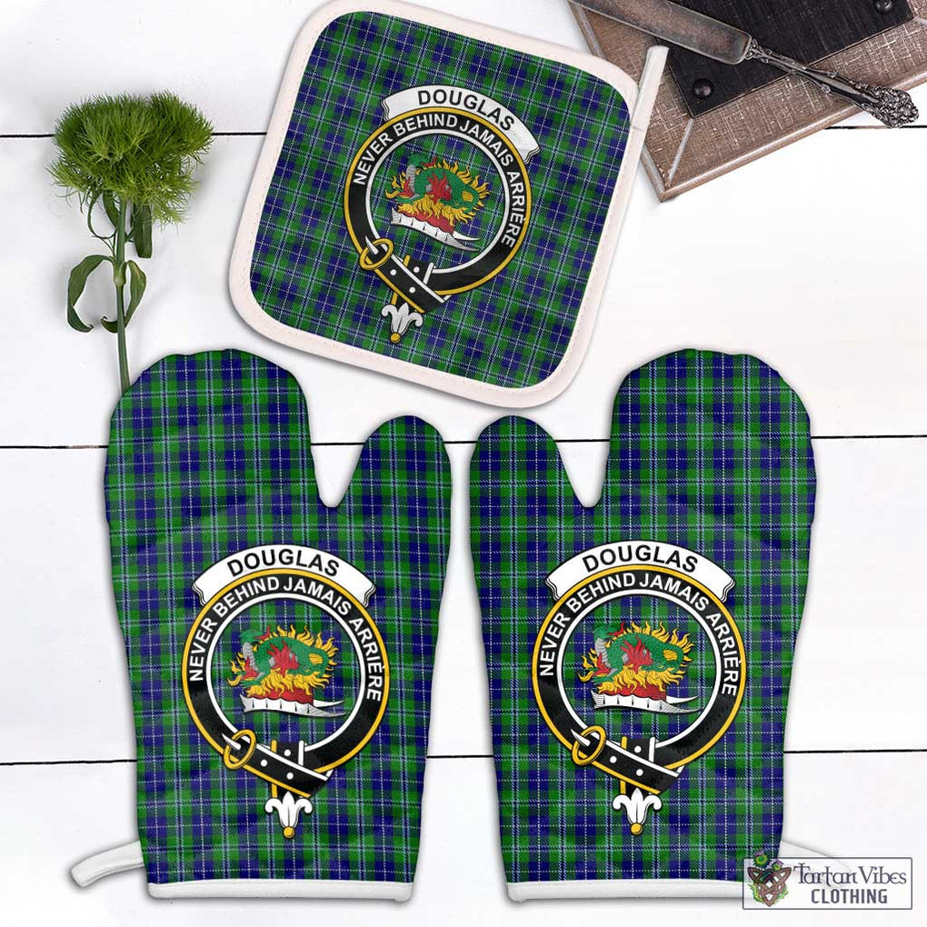 Douglas Tartan Combo Oven Mitt & Pot-Holder with Family Crest Combo 1 Oven Mitt & 1 Pot-Holder White - Tartan Vibes Clothing