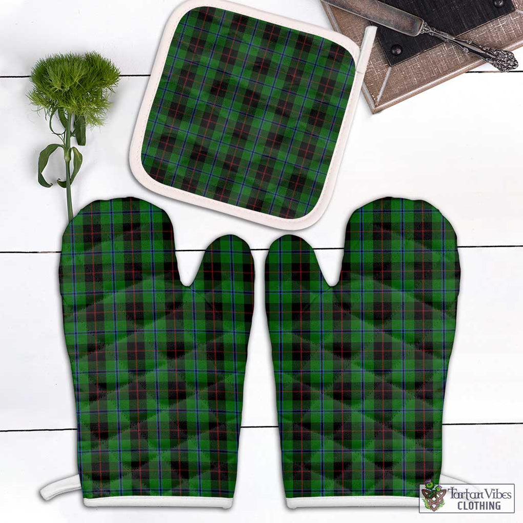 Douglas Black Tartan Combo Oven Mitt & Pot-Holder Combo 1 Oven Mitt & 1 Pot-Holder White - Tartan Vibes Clothing