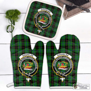 Douglas Black Tartan Combo Oven Mitt & Pot-Holder with Family Crest