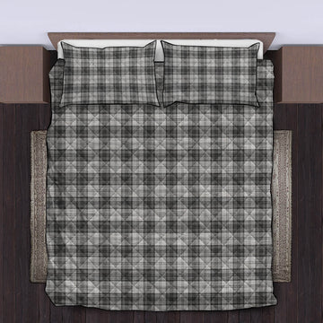 Douglas Grey Modern Tartan Quilt Bed Set