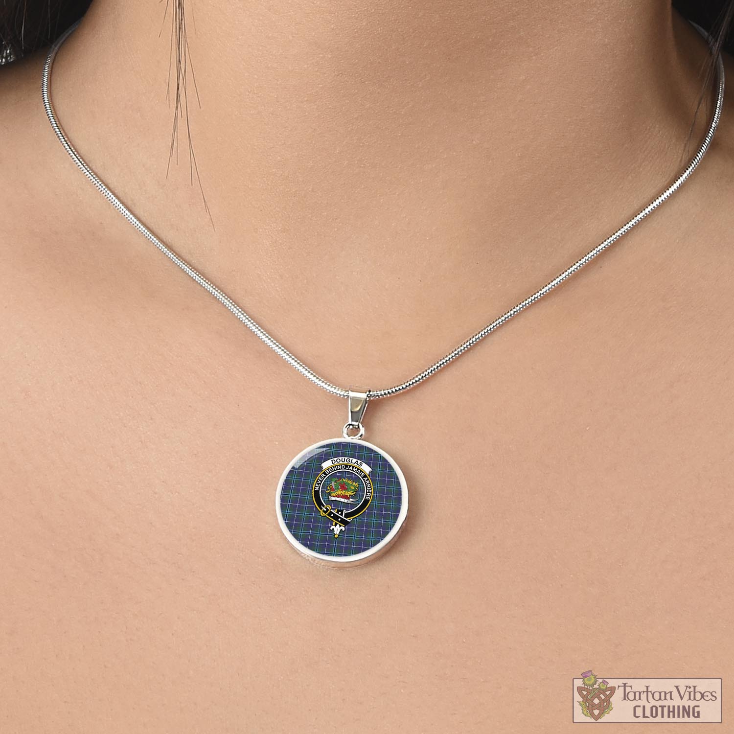 Tartan Vibes Clothing Douglas Modern Tartan Circle Necklace with Family Crest