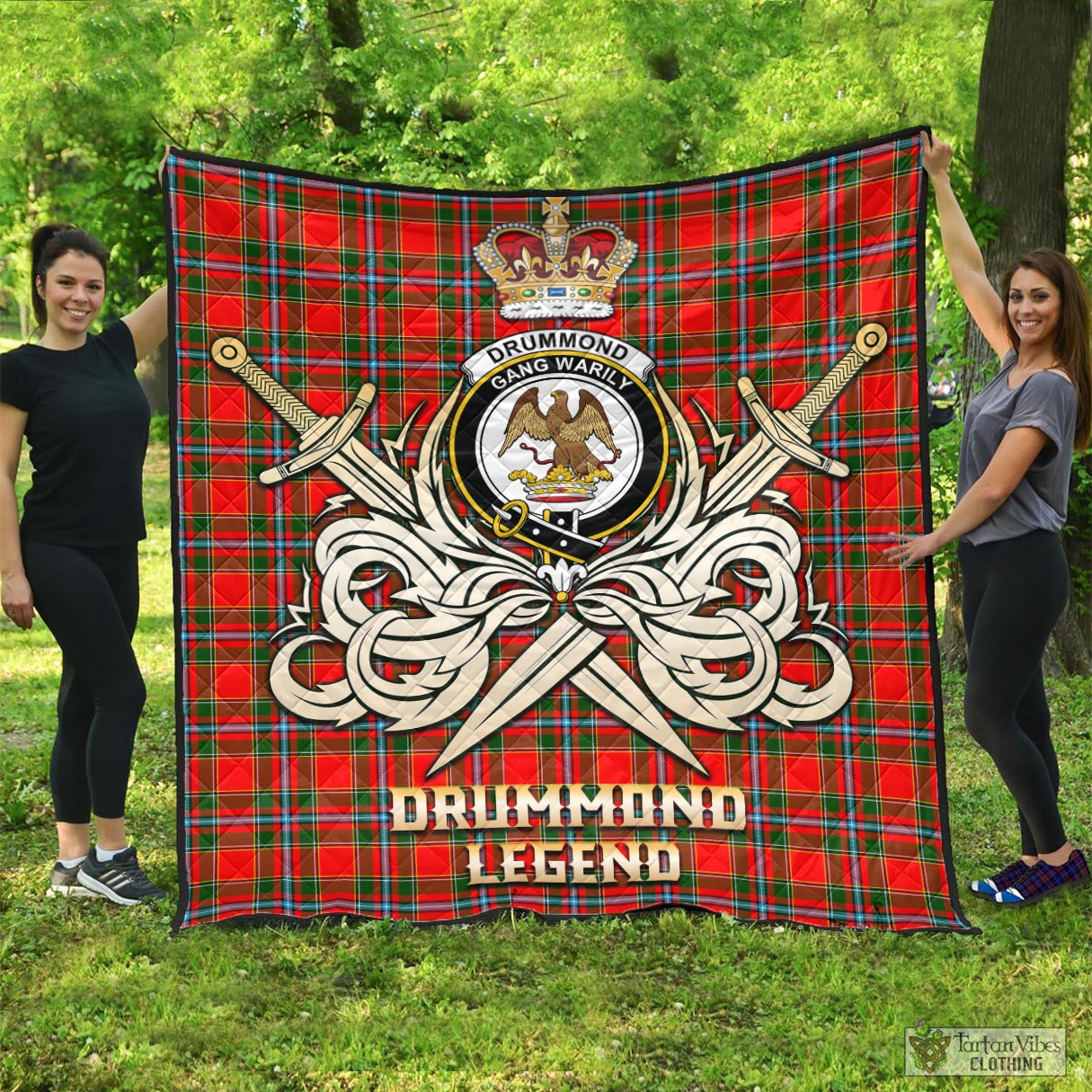 Tartan Vibes Clothing Drummond of Perth Tartan Quilt with Clan Crest and the Golden Sword of Courageous Legacy