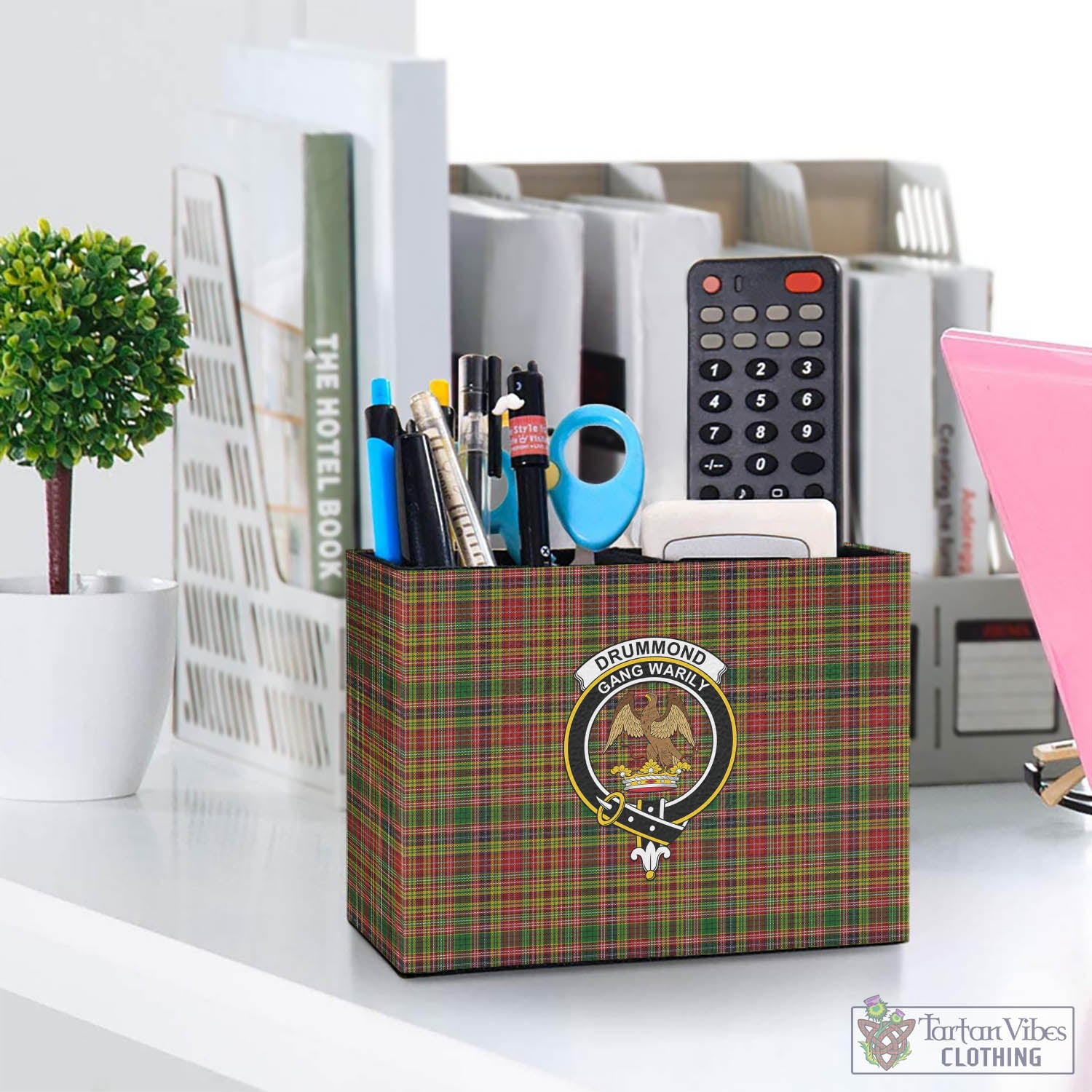 Tartan Vibes Clothing Drummond of Strathallan Tartan Pen Holder with Family Crest