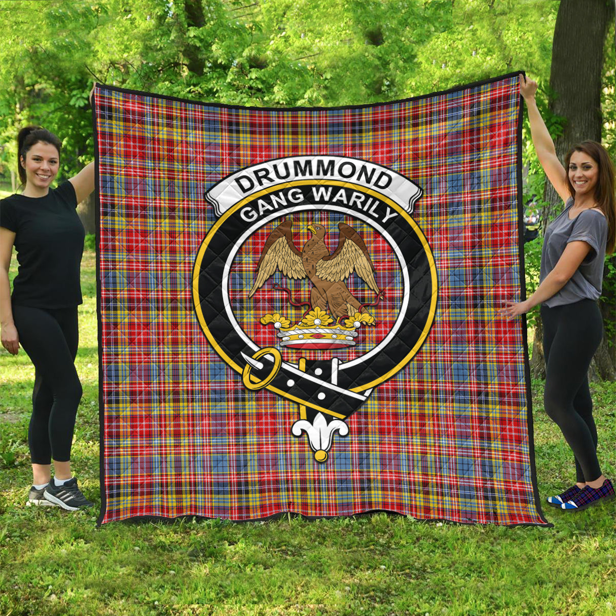 drummond-of-strathallan-modern-tartan-quilt-with-family-crest