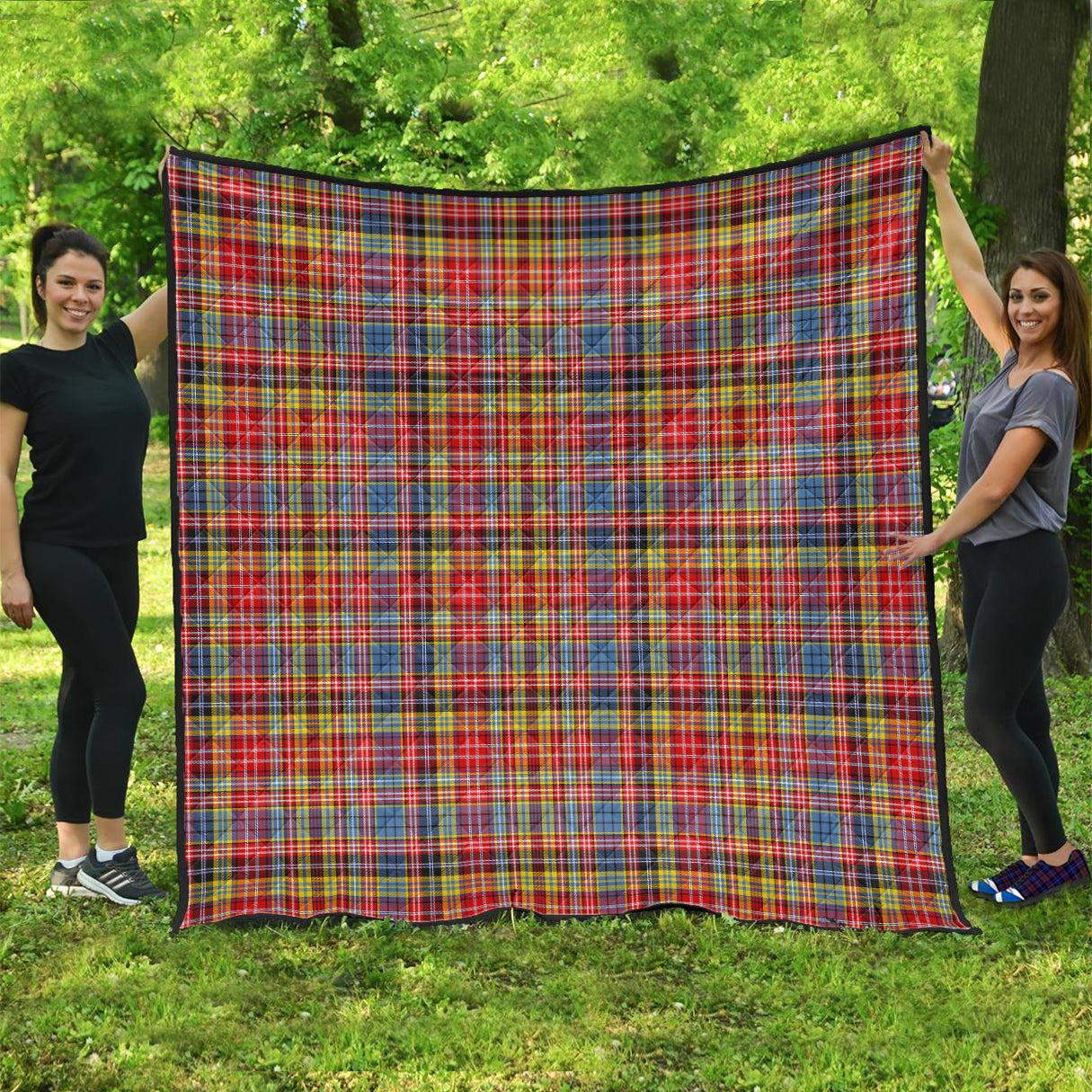 drummond-of-strathallan-modern-tartan-quilt